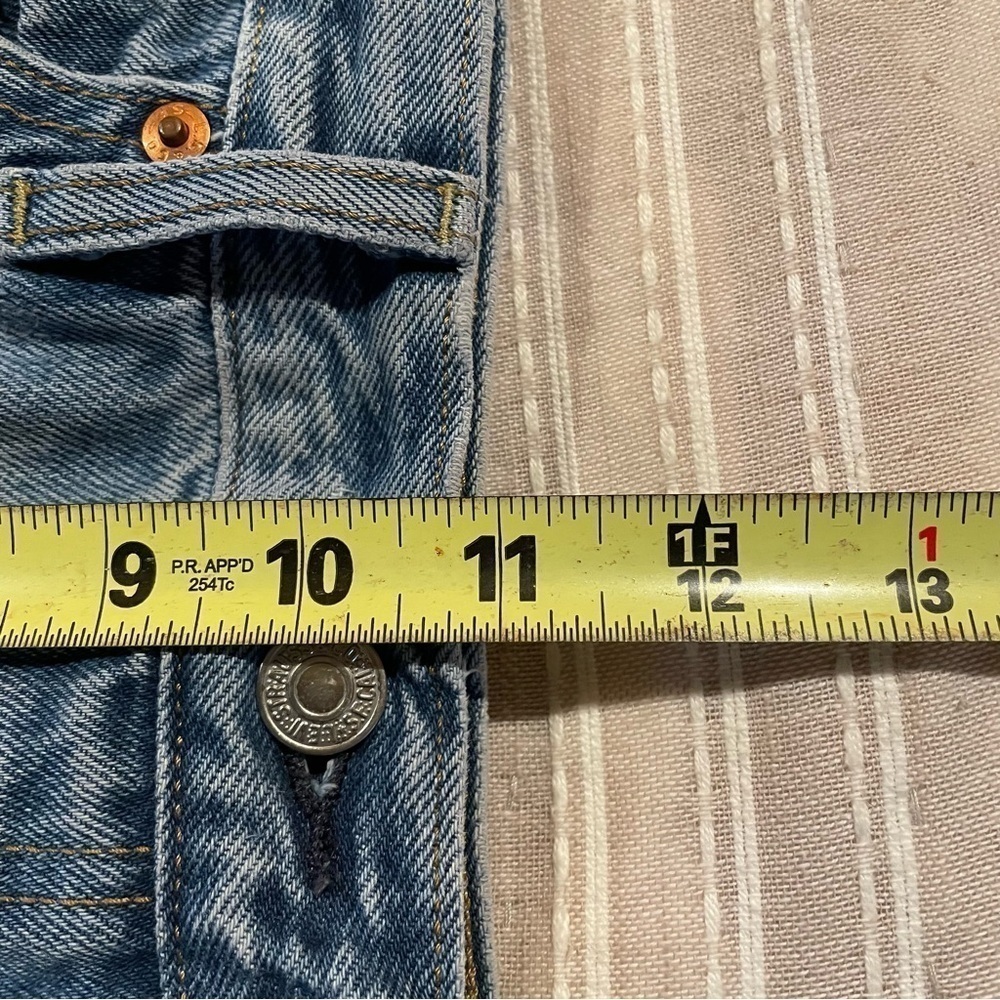 Levi’s Wedgie Icon Fit Ankle Jeans in Partner In Crime High Rise Distressed 28 - Picture 11 of 12
